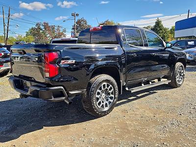 2024 Chevrolet Colorado Crew Cab 4WD Pickup for sale #21008A - photo 2