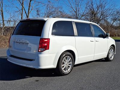 Used 2019 Dodge Grand Caravan SXT FWD Minivan for sale #3555143 - photo 2