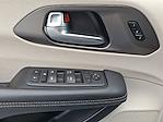 2023 Chrysler Pacifica FWD Minivan for sale #3573881 - photo 17