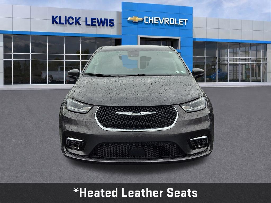 Used 2023 Chrysler Pacifica - photo 13
