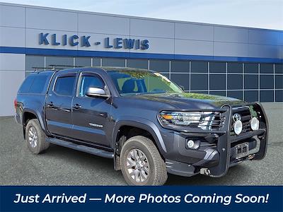 Used 2017 Toyota Tacoma SR5 Double Cab 4x4 Pickup for sale #7568621 - photo 1