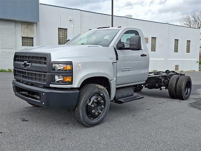 2024 Chevrolet Silverado 5500 Regular Cab DRW 2WD Cab Chassis for sale #C102460 - photo 1