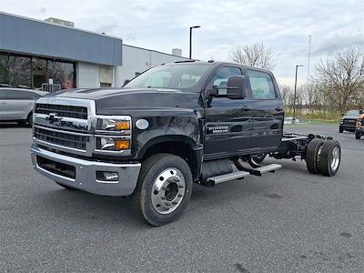 2024 Chevrolet Silverado 5500 Crew Cab DRW 2WD Cab Chassis for sale #C102470 - photo 1
