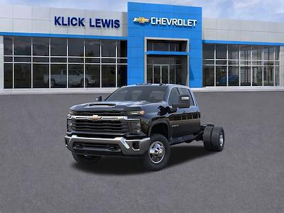 New 2026 Chevrolet Silverado 3500 - photo 1