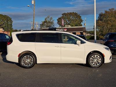 2022 Chrysler Pacifica AWD Minivan for sale #E002211 - photo 2