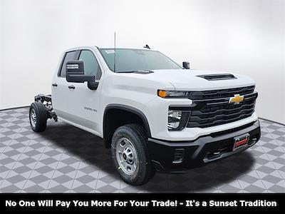 2025 Chevrolet Silverado 2500 Double Cab 4x2, Cab Chassis for sale #24617 - photo 1