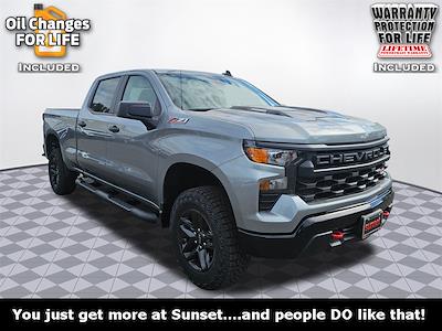 New 2025 Chevrolet Silverado 1500 Custom Crew Cab 4x4 Pickup for sale #24964 - photo 1