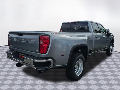2025 Chevrolet Silverado 3500 Crew Cab 4x4 Pickup for sale #25116 - photo 2