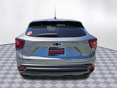 2025 Chevrolet Trax FWD SUV for sale #25175 - photo 2