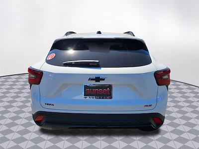 2025 Chevrolet Trax FWD SUV for sale #25178 - photo 2