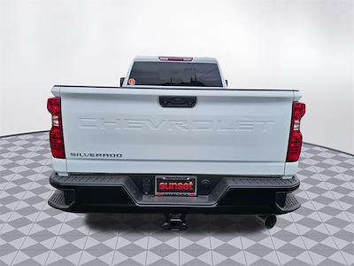 2025 Chevrolet Silverado 3500 Crew Cab 4x4 Pickup for sale #25257 - photo 2