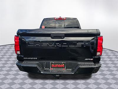2026 Chevrolet Colorado Crew Cab 4WD Pickup for sale #25448 - photo 2