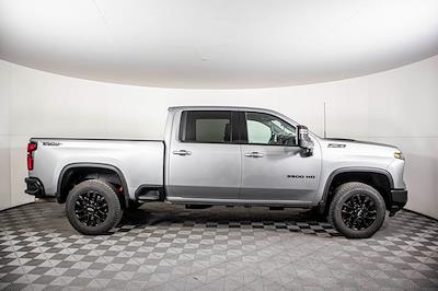 Used 2025 Chevrolet Silverado 3500 - photo 1