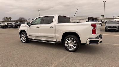 2022 Chevrolet Silverado 1500 Crew Cab 4WD Pickup for sale #N590371P - photo 2
