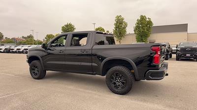 2022 Chevrolet Silverado 1500 Crew Cab 4WD Pickup for sale #P537348P - photo 2