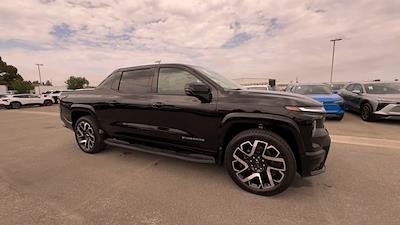 2024 Chevrolet Silverado EV Crew Cab 4WD Pickup for sale #R301233I - photo 1