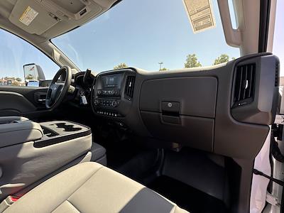 New 2024 Chevrolet Silverado 5500 - photo 1