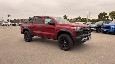 2025 Chevrolet Colorado Crew Cab 4WD Pickup for sale #S113496 - photo 1