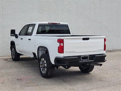 New 2025 Chevrolet Silverado 2500 Custom Crew Cab 4WD Pickup for sale #204599 - photo 2