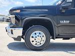 New 2025 Chevrolet Silverado 3500 LT Crew Cab 4WD Pickup for sale #296310 - photo 5