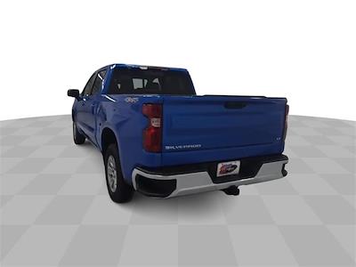 2025 Chevrolet Silverado 1500 Crew Cab 4x4 Pickup for sale #28556 - photo 2