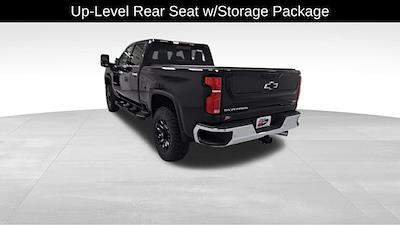 2025 Chevrolet Silverado 3500 Crew Cab 4x4 Pickup for sale #30085 - photo 2