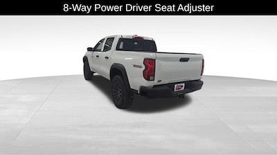 2025 Chevrolet Colorado Crew Cab 4x4 Pickup for sale #30468 - photo 2