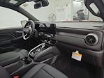 2025 Chevrolet Colorado Crew Cab 4x4 Pickup for sale #30683 - photo 32
