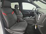 2025 Chevrolet Colorado Crew Cab 4x4 Pickup for sale #30754 - photo 31
