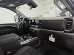 2025 Chevrolet Silverado 2500 Crew Cab 4x4 Pickup for sale #31229 - photo 33
