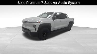 New 2025 Chevrolet Silverado EV 3LT Crew Cab AWD Pickup for sale #31701 - photo 2