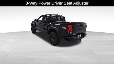 2025 Chevrolet Colorado Crew Cab 4x4 Pickup for sale #32652 - photo 2