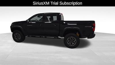 2025 Chevrolet Colorado Crew Cab 4x4 Pickup for sale #32665 - photo 2
