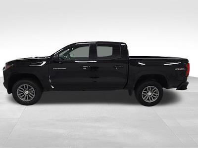 2026 Chevrolet Colorado Crew Cab 4x4 Pickup for sale #33298 - photo 2