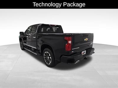 New 2026 Chevrolet Silverado 1500 High Country Crew Cab 4x4 Pickup for sale #33861 - photo 2