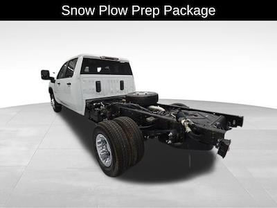 2026 Chevrolet Silverado 3500 Crew Cab 4WD Cab Chassis for sale #34605 - photo 2