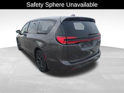 Used 2022 Chrysler Pacifica Touring L Minivan for sale #34751B - photo 2