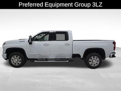 2026 Chevrolet Silverado 3500 Crew Cab 4WD Pickup for sale #35728 - photo 2