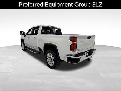 Used 2025 Chevrolet Silverado 2500 - photo 1