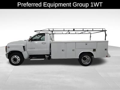 2024 Chevrolet Silverado 5500 Regular Cab DRW RWD Cab Chassis for sale #37621 - photo 2
