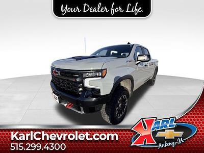 Used 2025 Chevrolet Silverado 1500 - photo 1