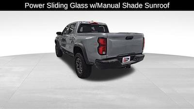 2025 Chevrolet Colorado Crew Cab 4x4 Pickup for sale #32758 - photo 2