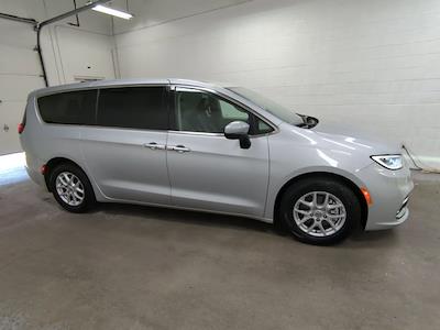 2023 Chrysler Pacifica FWD Minivan for sale #1DD2002 - photo 2