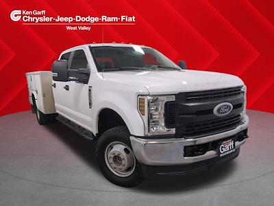 2019 Ford F-350 Crew Cab DRW 4WD Service Truck for sale #1DF5605A - photo 1