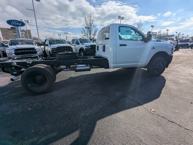 New 2026 Ram 3500 - photo 5