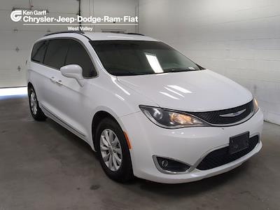 2019 Chrysler Pacifica FWD Minivan for sale #1DW2524 - photo 1