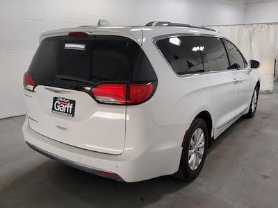 2019 Chrysler Pacifica FWD Minivan for sale #1DW2524 - photo 2