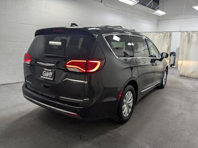 2017 Chrysler Pacifica FWD Minivan for sale #HR503997T - photo 2