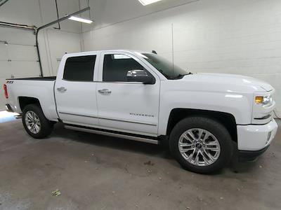 2018 Chevrolet Silverado 1500 Crew Cab 4WD Pickup for sale #JG307315W - photo 1