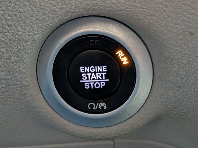Used 2023 Chrysler Pacifica - photo 21